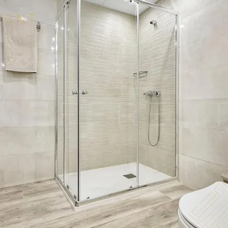 Beferent Plaza San Cristobal אליקאנטה